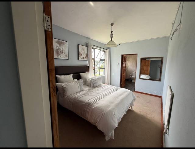 8 BEDROOM HOUSE FOR SALE IN KAALPLAATS WEST